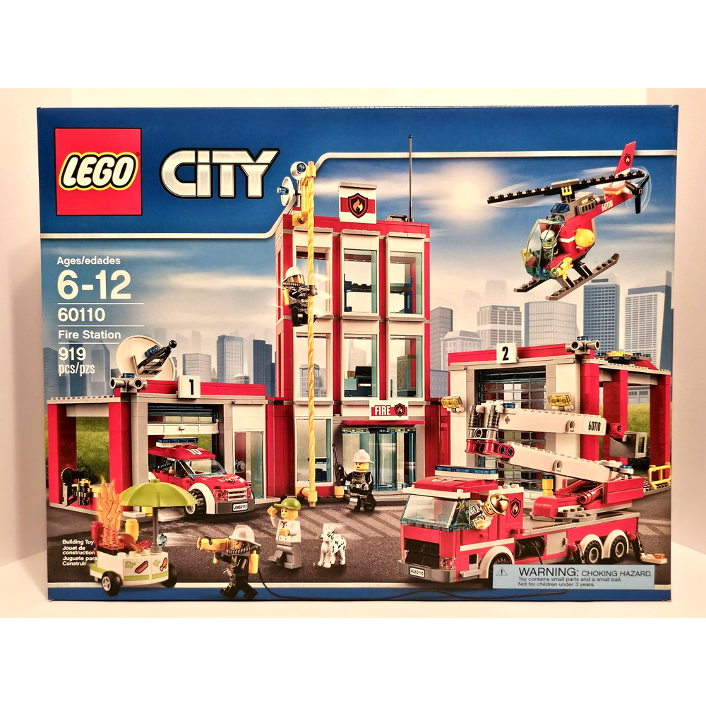 FIRE STATION Lego City LEGO Set #60110 NEW Sealed RETIRED Unopened